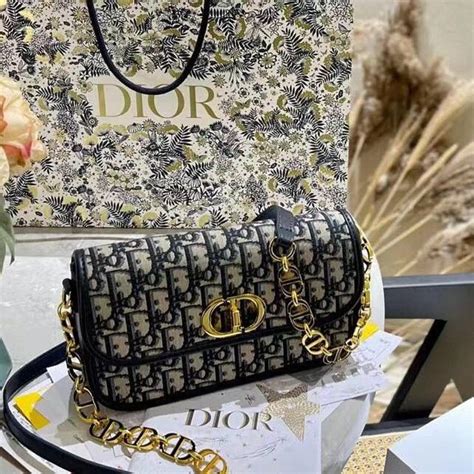 dior sling bag price.